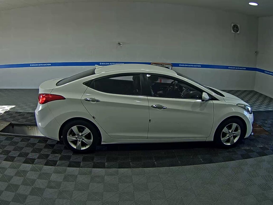 HYUNDAI AVANTE MD M16 GDi PREMIER 2011 - zdjęcie 4