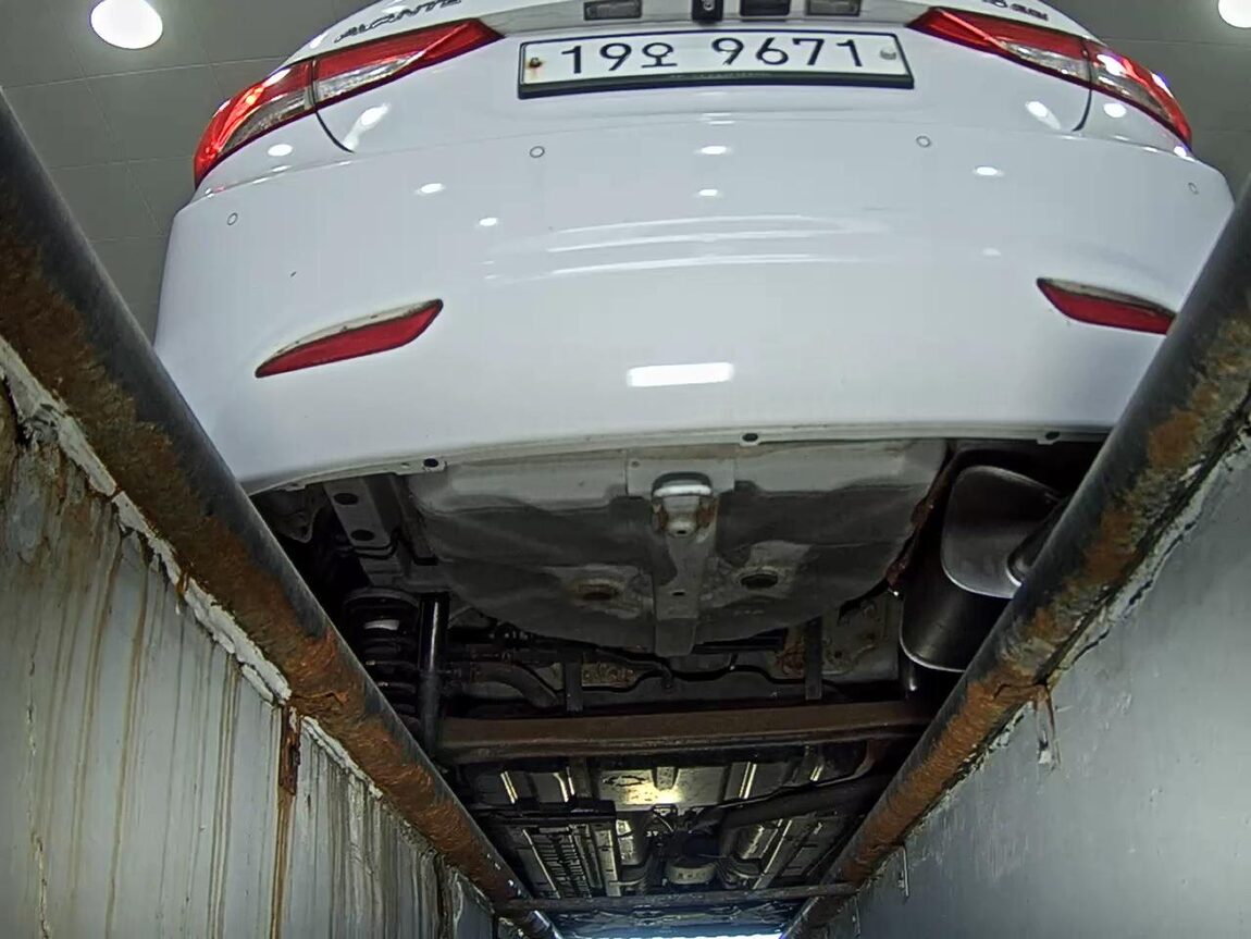 HYUNDAI AVANTE MD M16 GDi PREMIER 2011 - zdjęcie 8