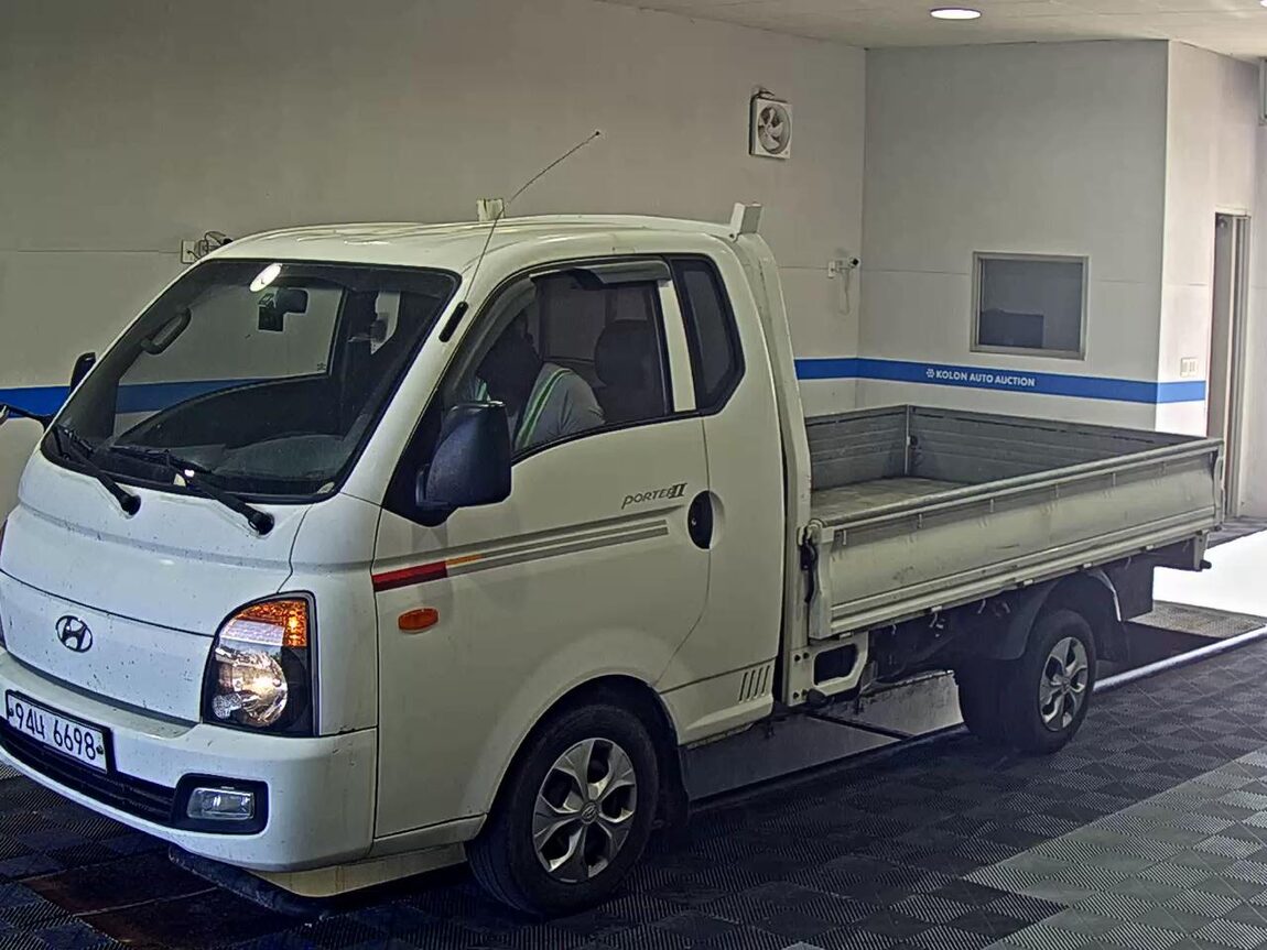 HYUNDAI PORTER II CRDi SUPER CAB EXTRA LONG WHEELBASE SMART 2019 - zdjęcie 2