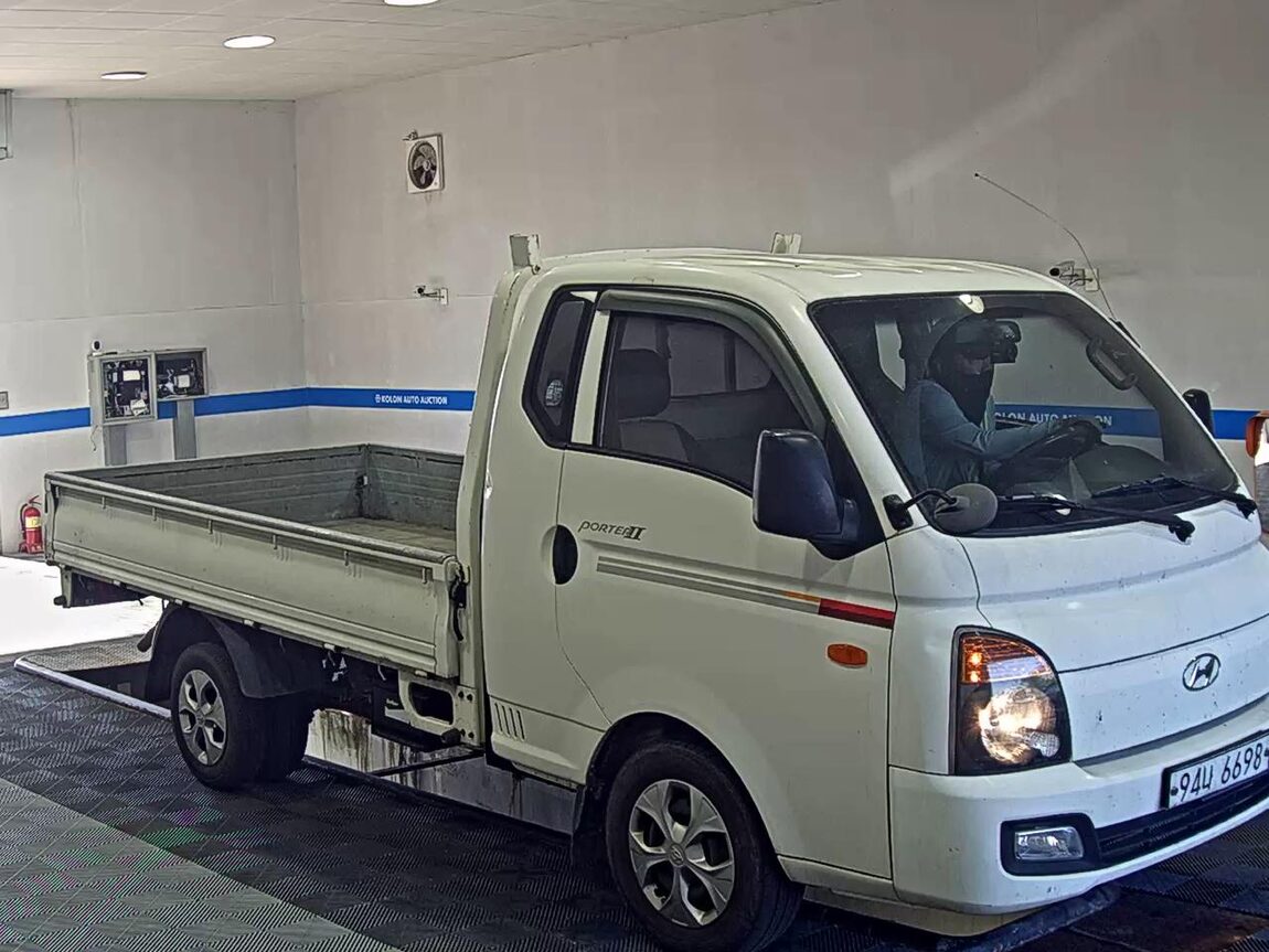 HYUNDAI PORTER II CRDi SUPER CAB EXTRA LONG WHEELBASE SMART 2019 - zdjęcie 3