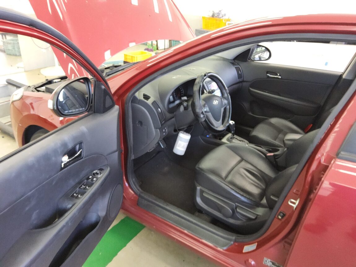HYUNDAI i30 1.6 VVT PREMIER 2011 - zdjęcie 10