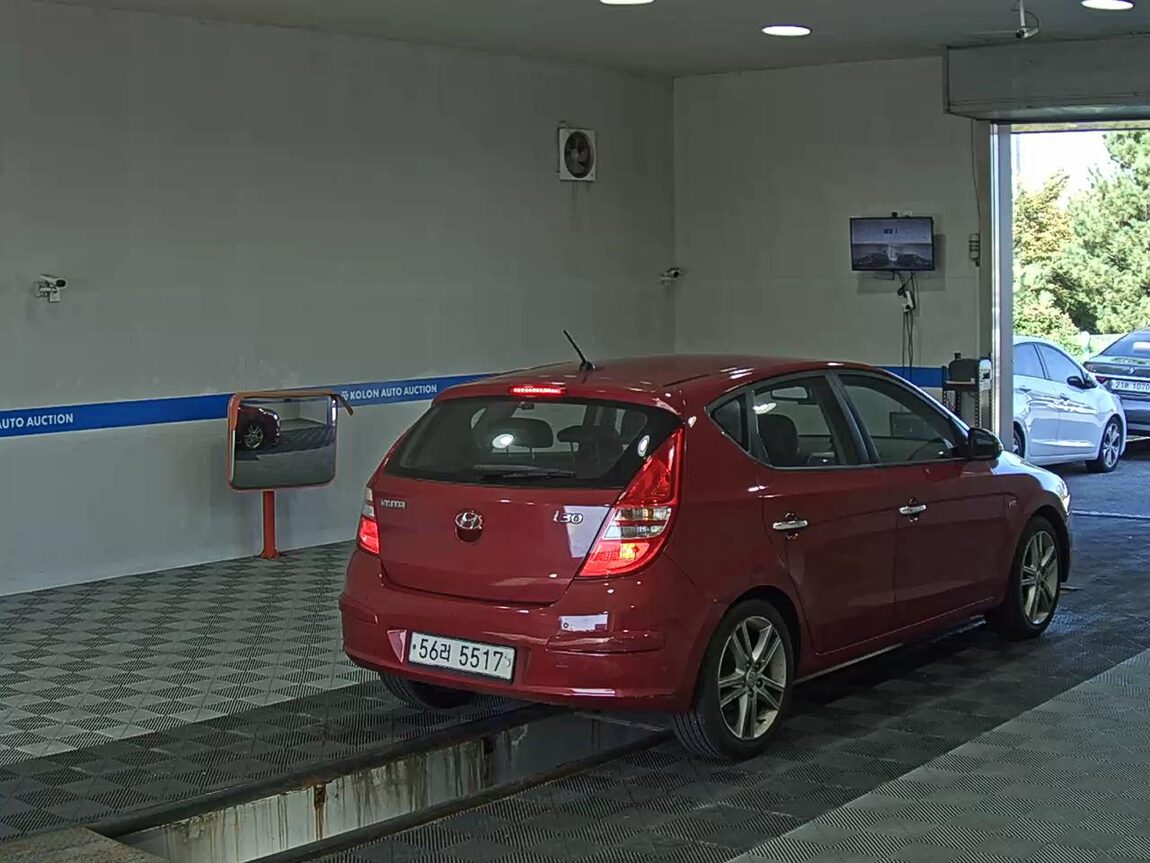HYUNDAI i30 1.6 VVT PREMIER 2011 - zdjęcie 5