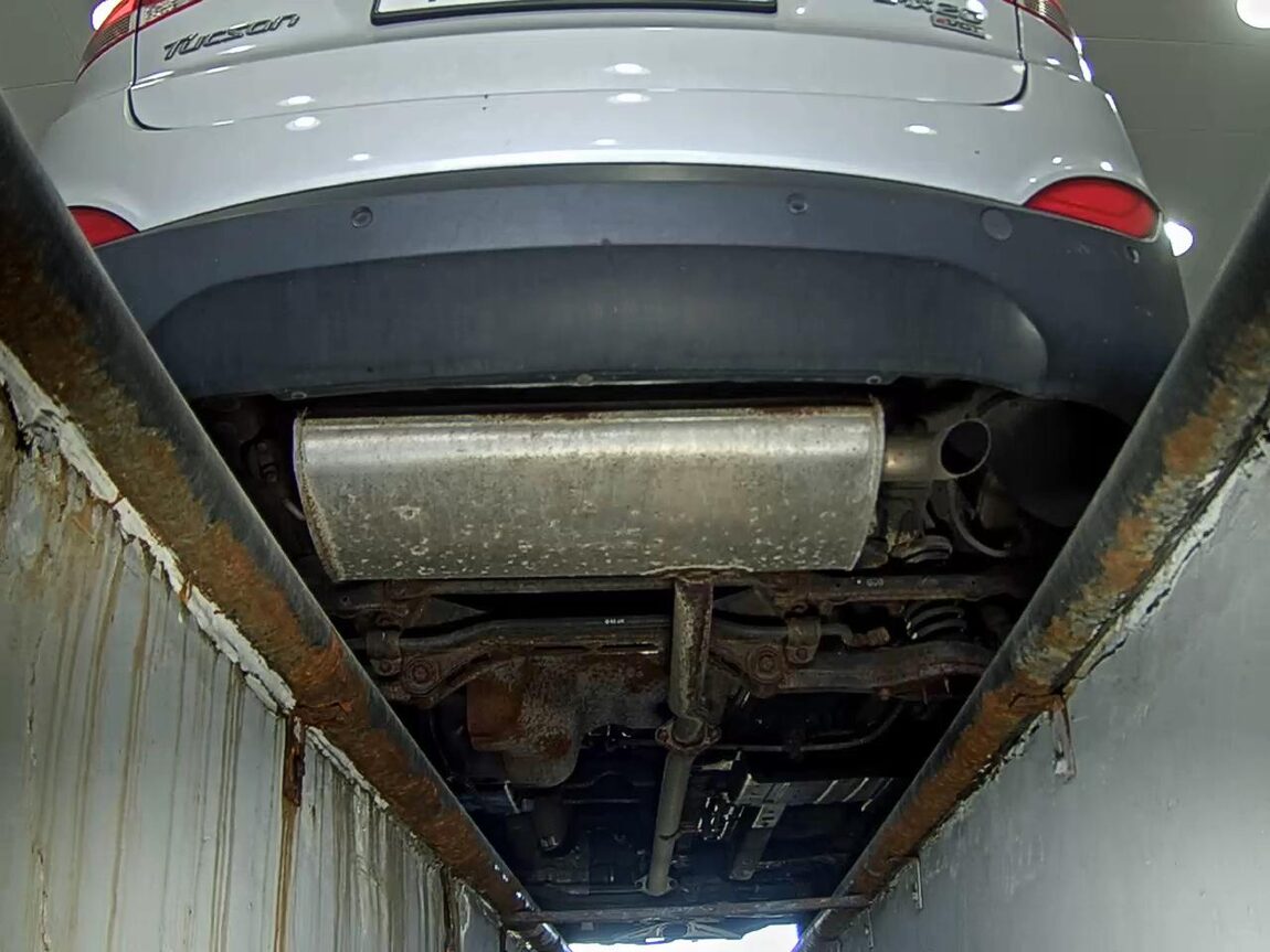 HYUNDAI TUCSON ix DIESEL R20 2WD LMX20 PREMIUM 2013 - zdjęcie 8