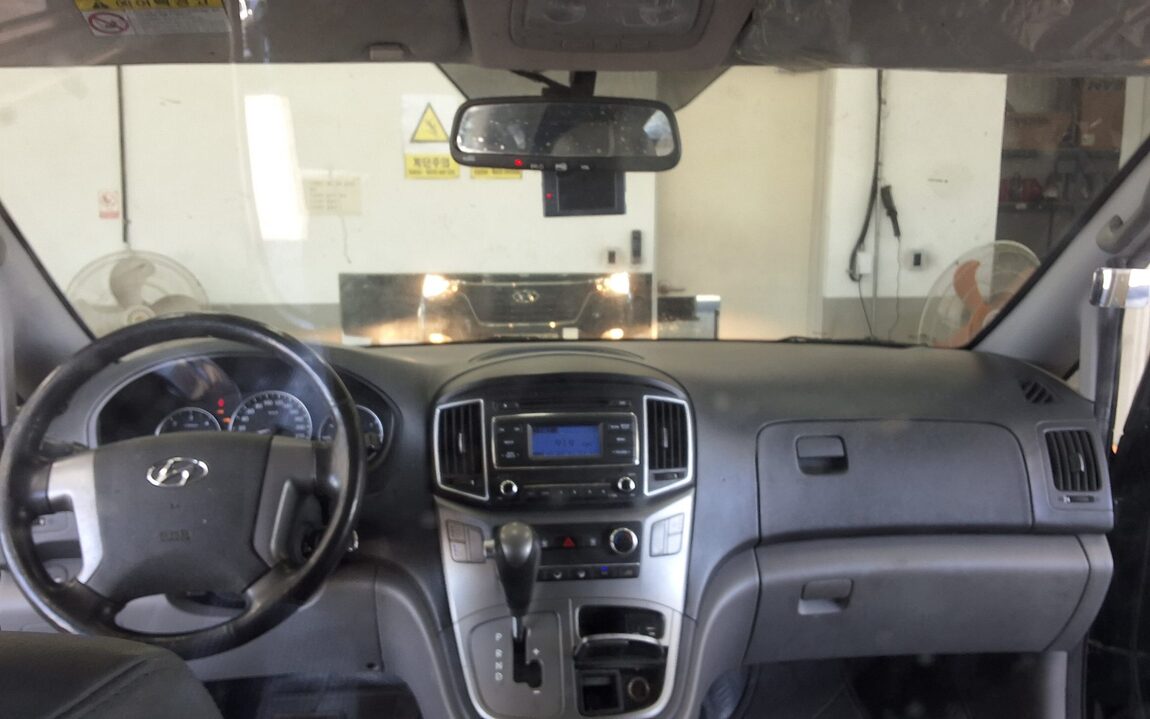 HYUNDAI THE NEW GRAND STAREX 3-SEATER DIESEL VAN SMART 2019 - zdjęcie 11