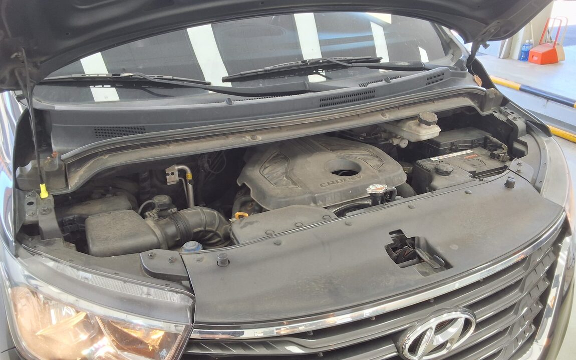 HYUNDAI THE NEW GRAND STAREX 3-SEATER DIESEL VAN SMART 2019 - zdjęcie 20