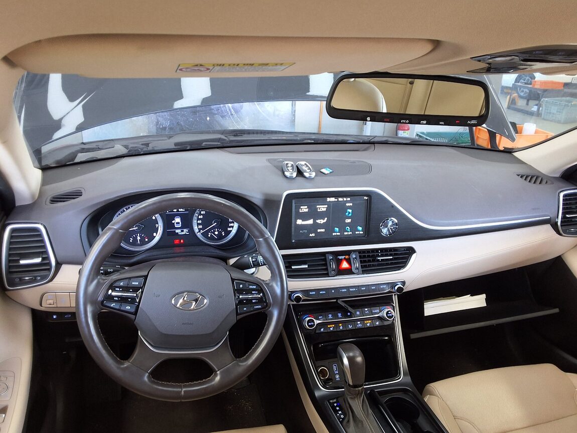 HYUNDAI GRANDEUR IG 2.4 GDi MODERN 2018 - zdjęcie 11