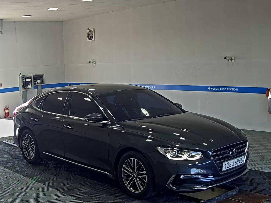 HYUNDAI GRANDEUR IG 2.4 GDi MODERN 2018 - zdjęcie 3