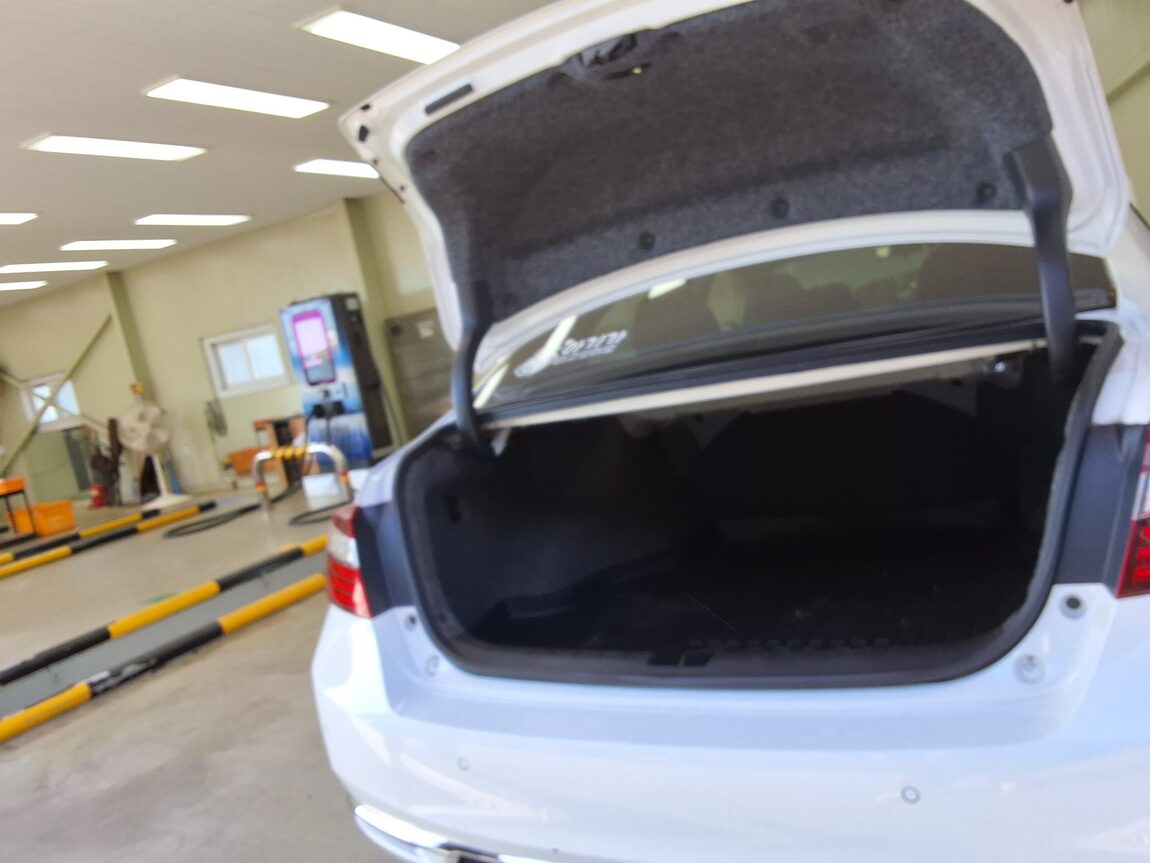 HONDA ACCORD (9TH GEN) 2.4 EX-L 2016 - zdjęcie 16