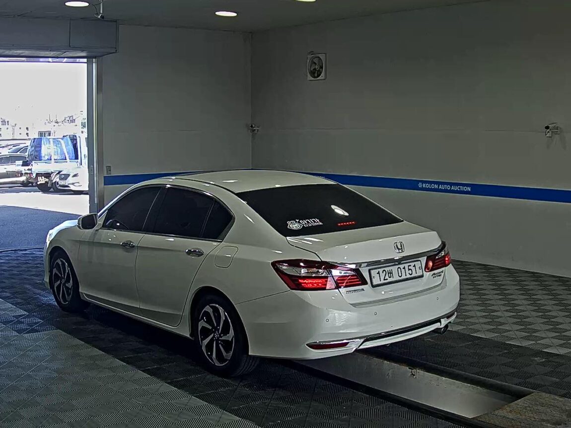 HONDA ACCORD (9TH GEN) 2.4 EX-L 2016 - zdjęcie 6