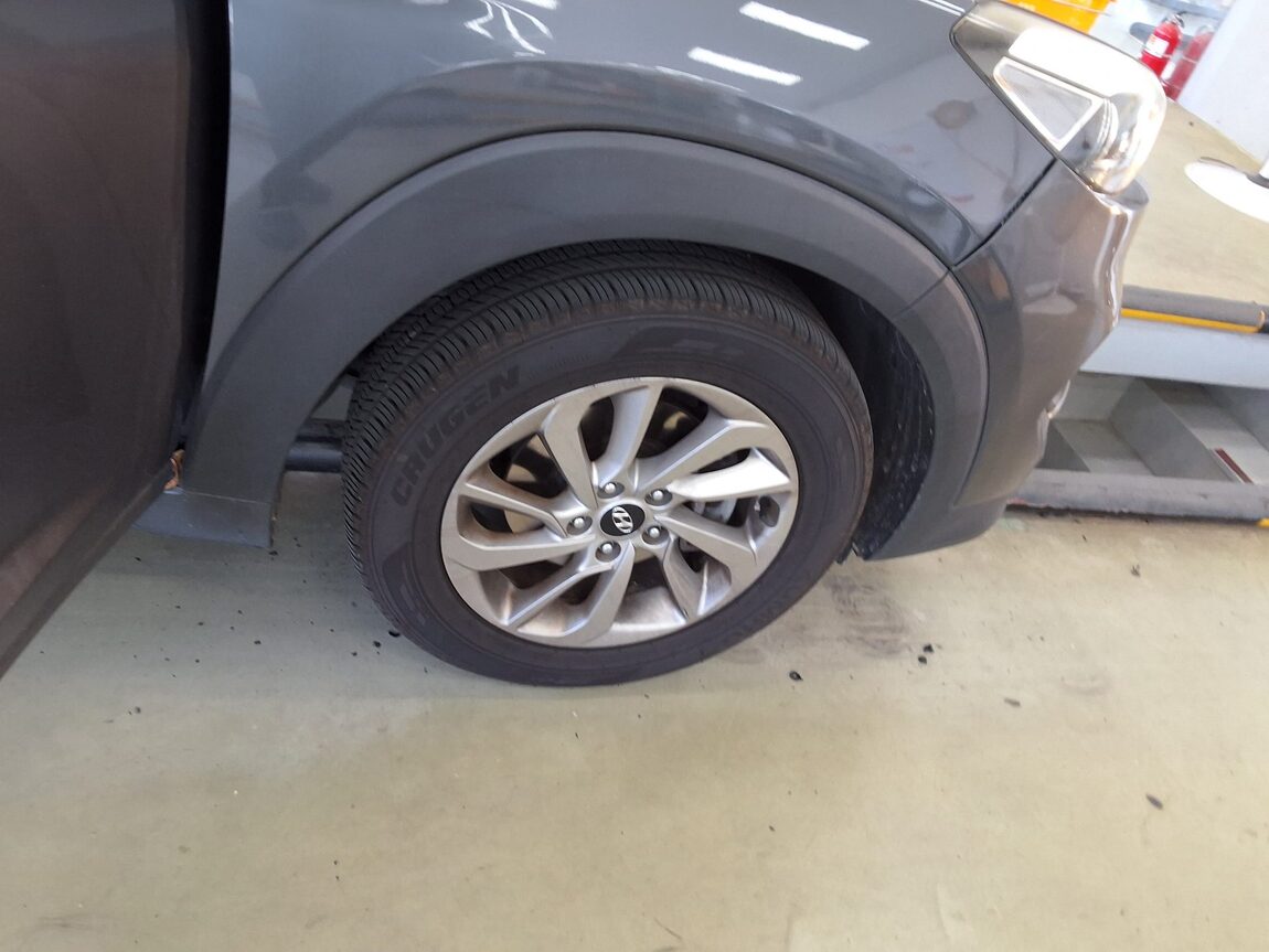 HYUNDAI ALL NEW TUCSON DIESEL R2.0 2WD MODERN 2016 - zdjęcie 23