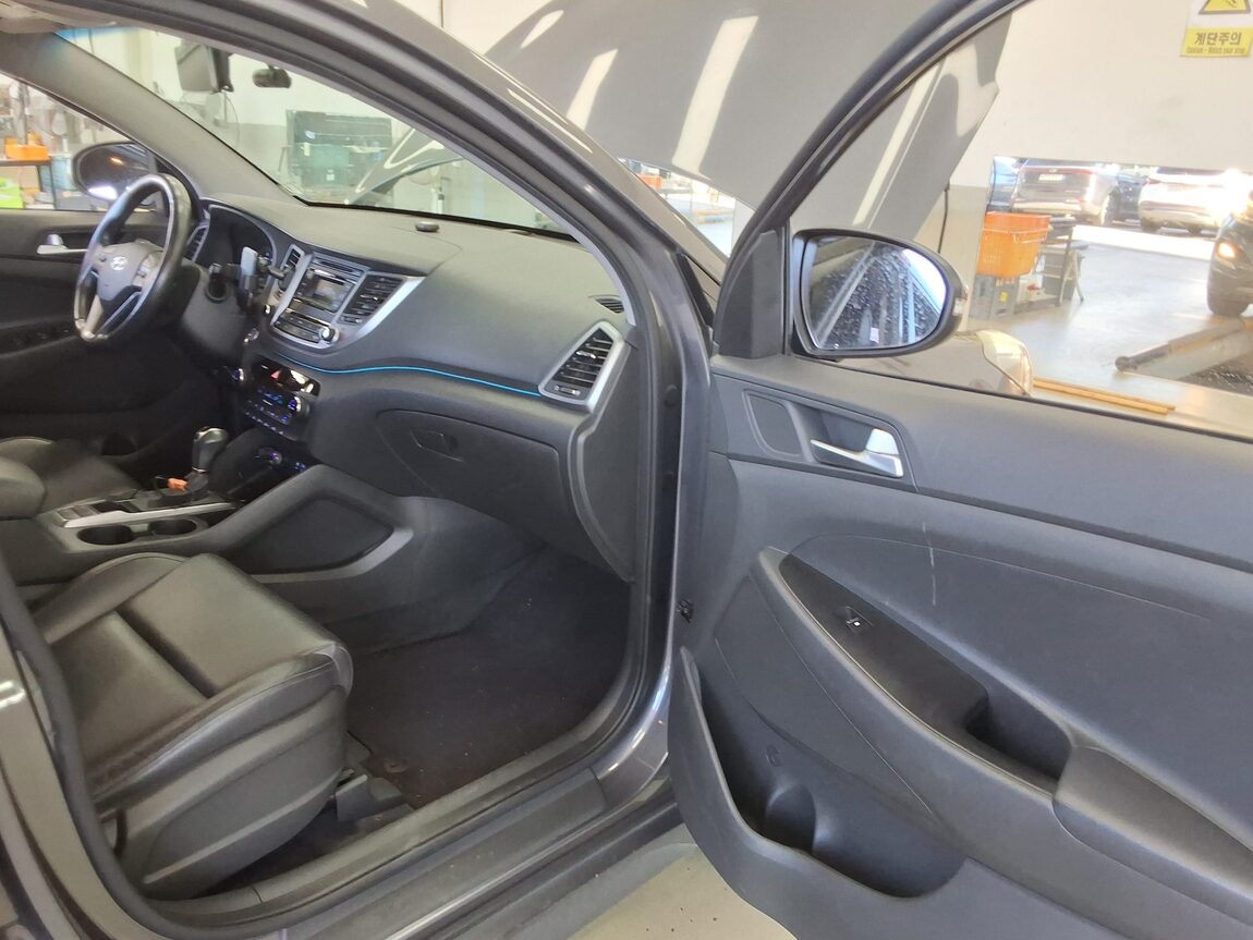 HYUNDAI ALL NEW TUCSON DIESEL R2.0 2WD MODERN 2016 - zdjęcie 14