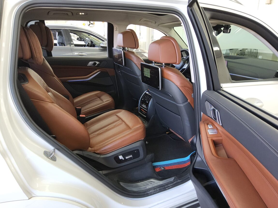 BMW X7 30d xDRIVE DESIGN PURE 6-SEATER 2020 - zdjęcie 13