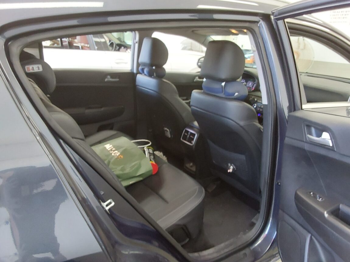 KIA NEW SPORTAGE GASOLINE 2.0 2WD NOBLESSE 2018 - zdjęcie 13