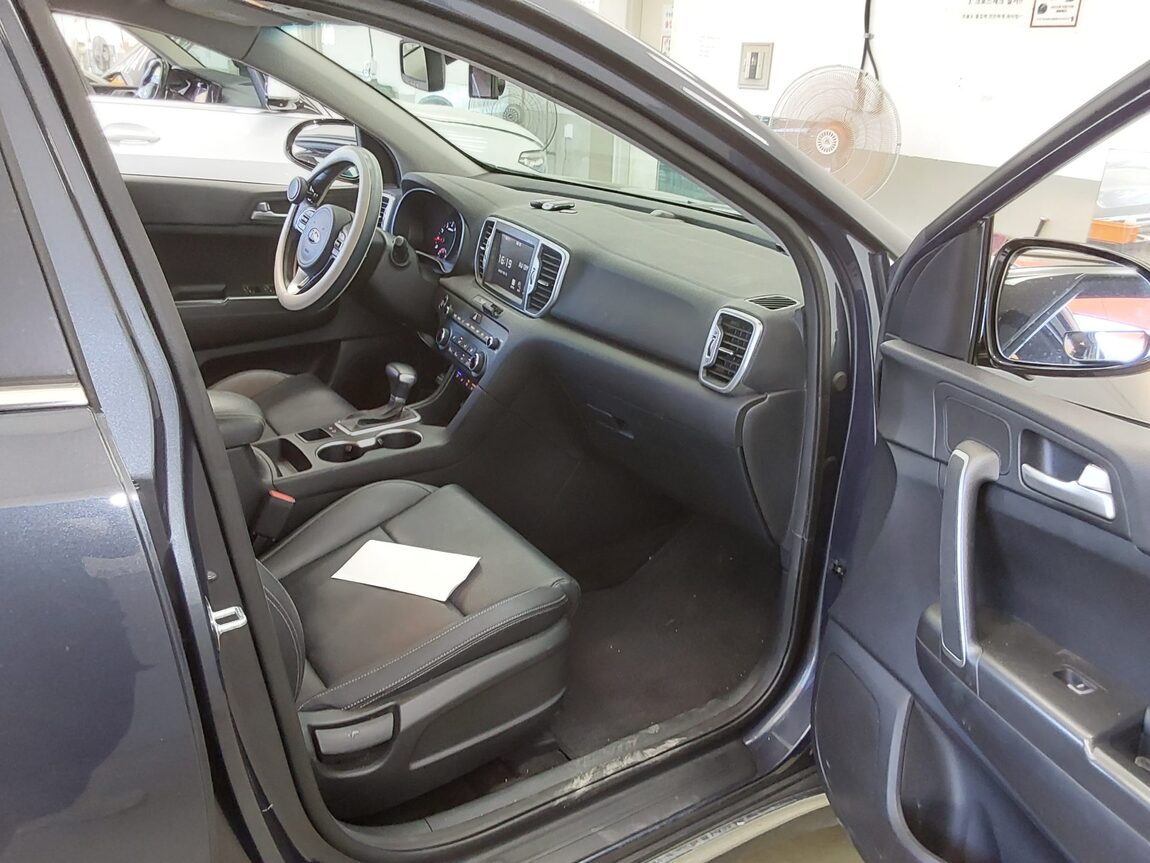 KIA NEW SPORTAGE GASOLINE 2.0 2WD NOBLESSE 2018 - zdjęcie 14