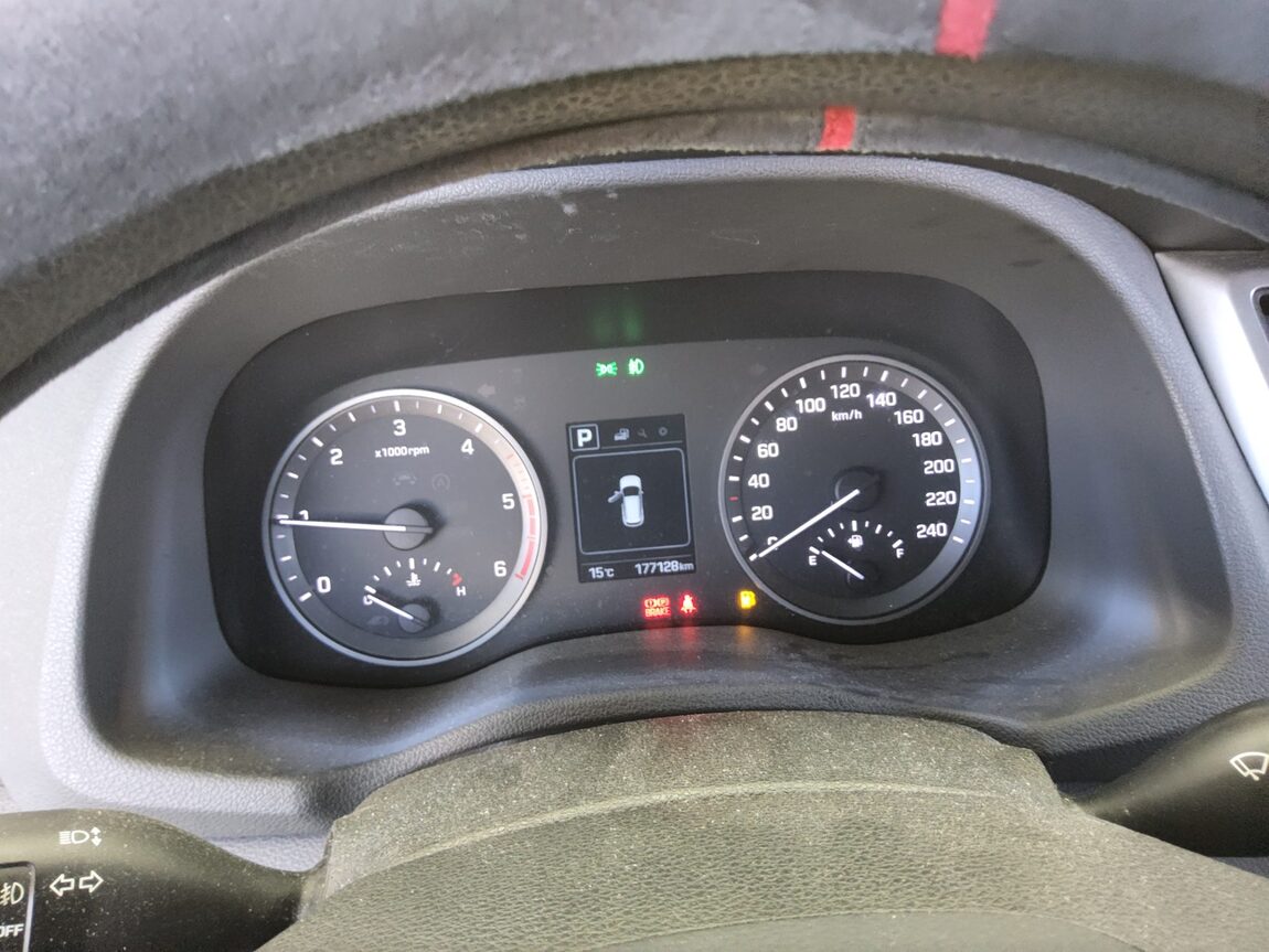 HYUNDAI ALL NEW TUCSON DIESEL 1.7 2WD STYLE 2016 - zdjęcie 9
