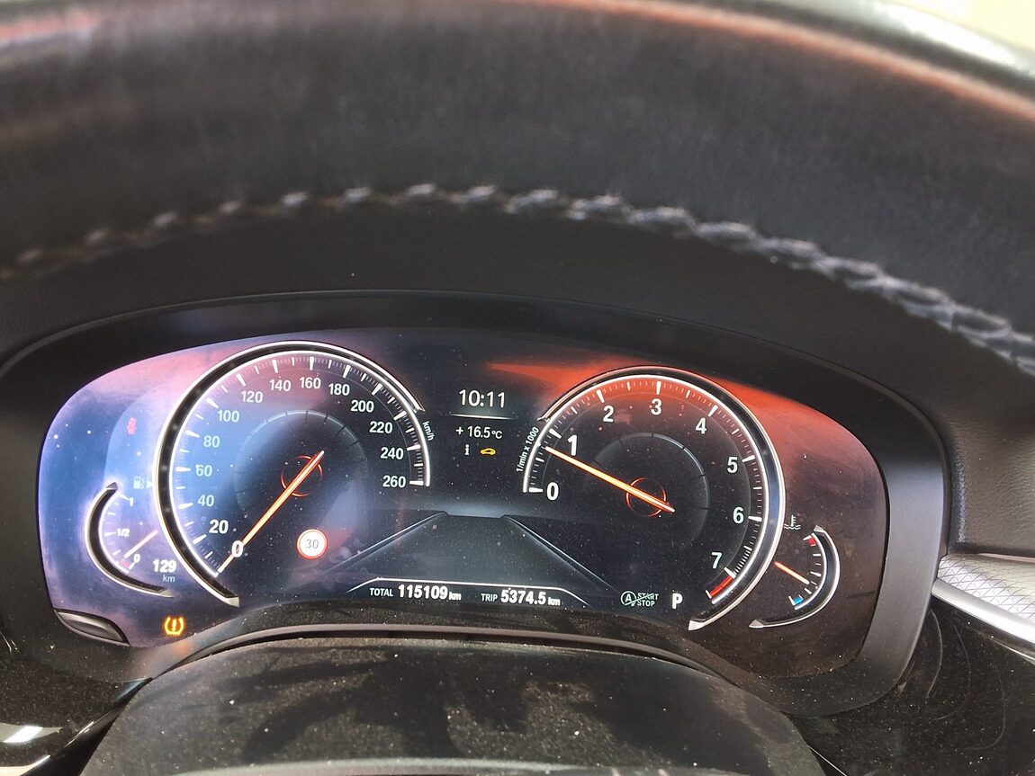 BMW 5 SERIES (7TH GEN) 530i M SPORT PACK 2018 - zdjęcie 10