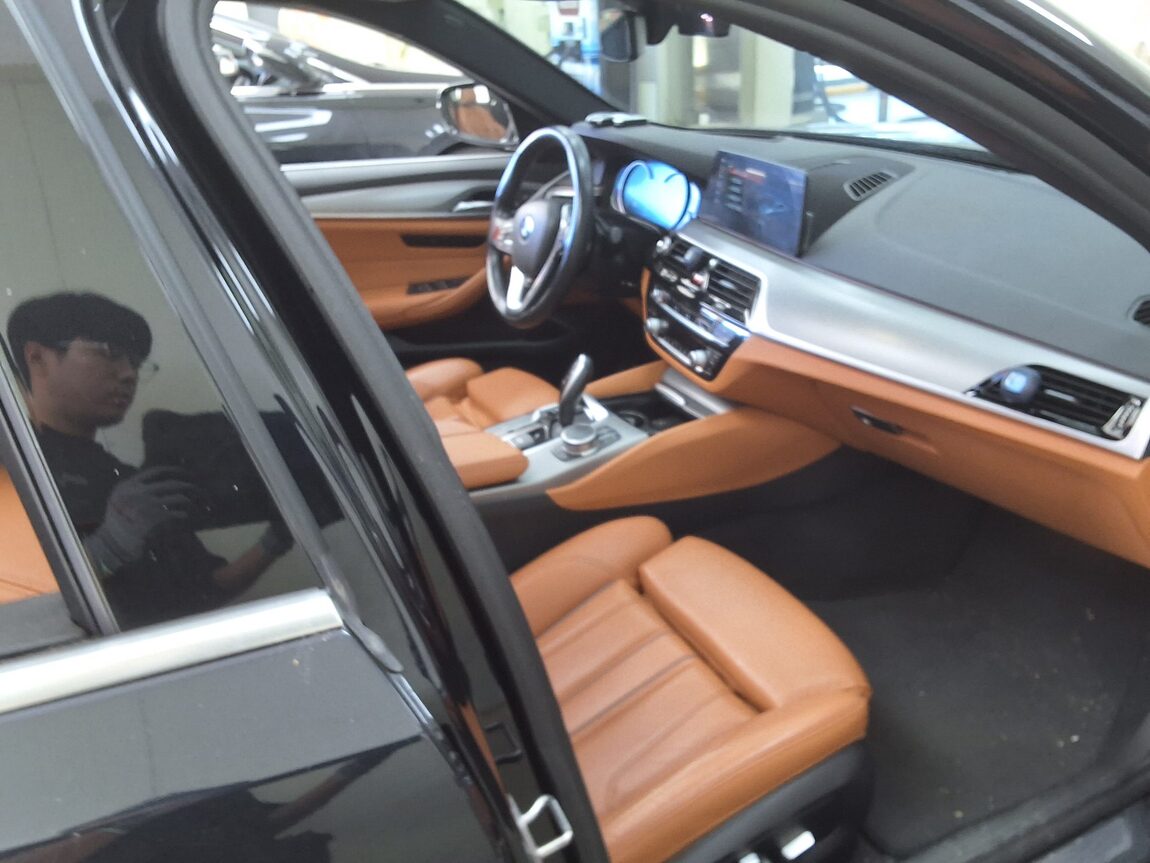 BMW 5 SERIES (7TH GEN) 530i M SPORT PACK 2018 - zdjęcie 15