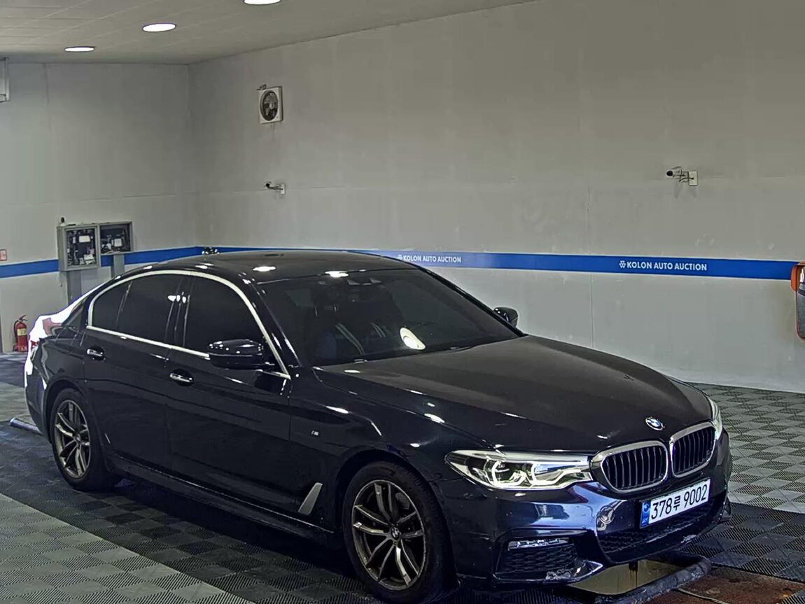BMW 5 SERIES (7TH GEN) 530i M SPORT PACK 2018 - zdjęcie 3