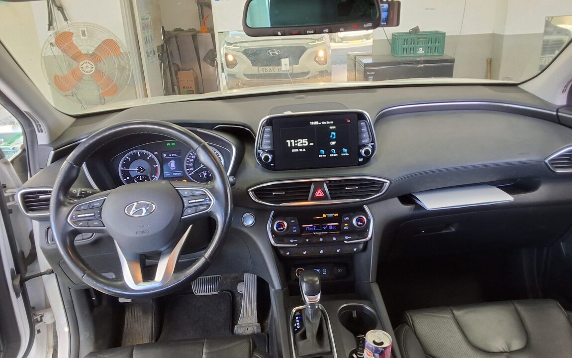 HYUNDAI SANTA FE (TM) R2.0 2WD PREMIUM 2019 - zdjęcie 11