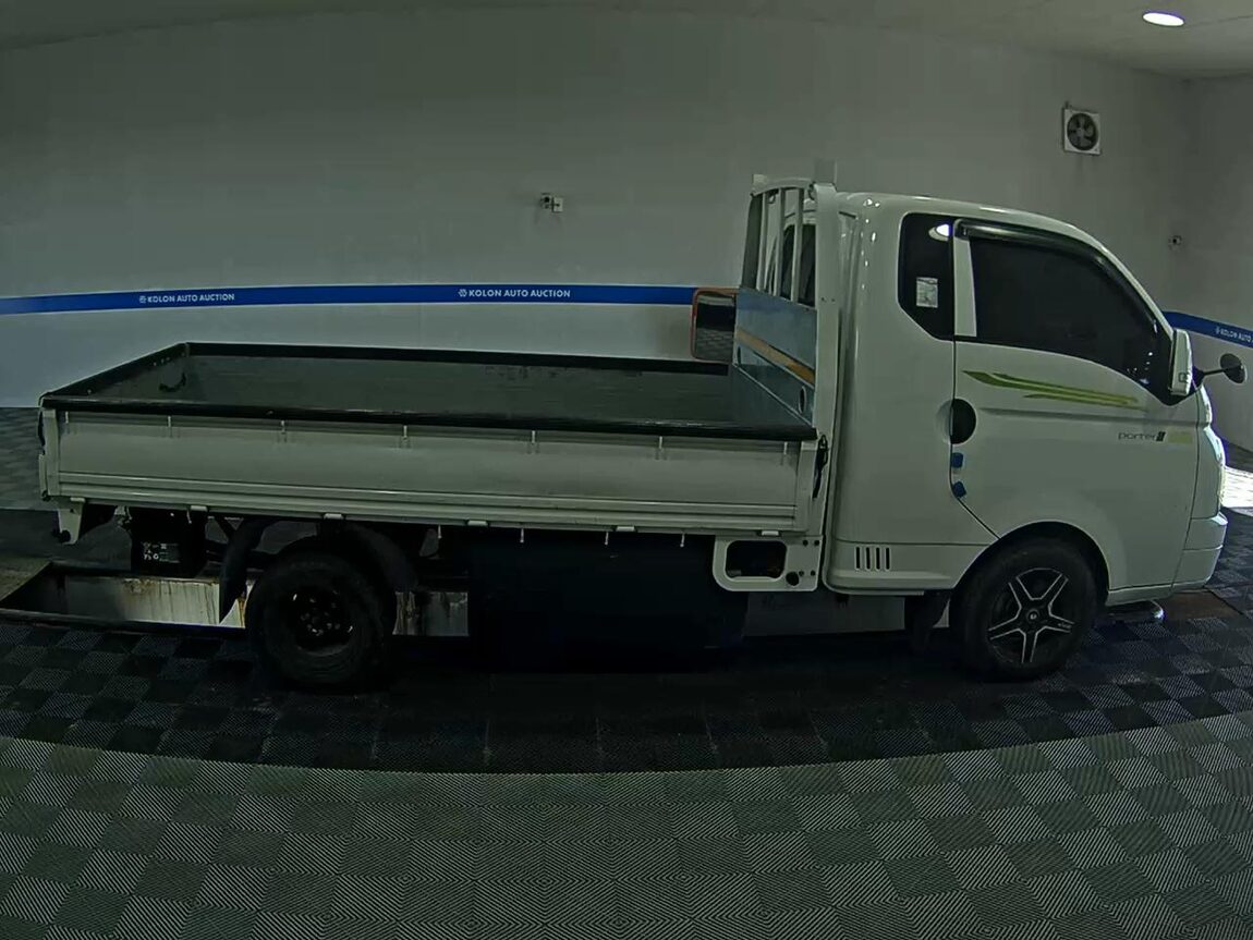 HYUNDAI PORTER II ELECTRIC CARGO PREMIUM SPECIAL 2022 - zdjęcie 4