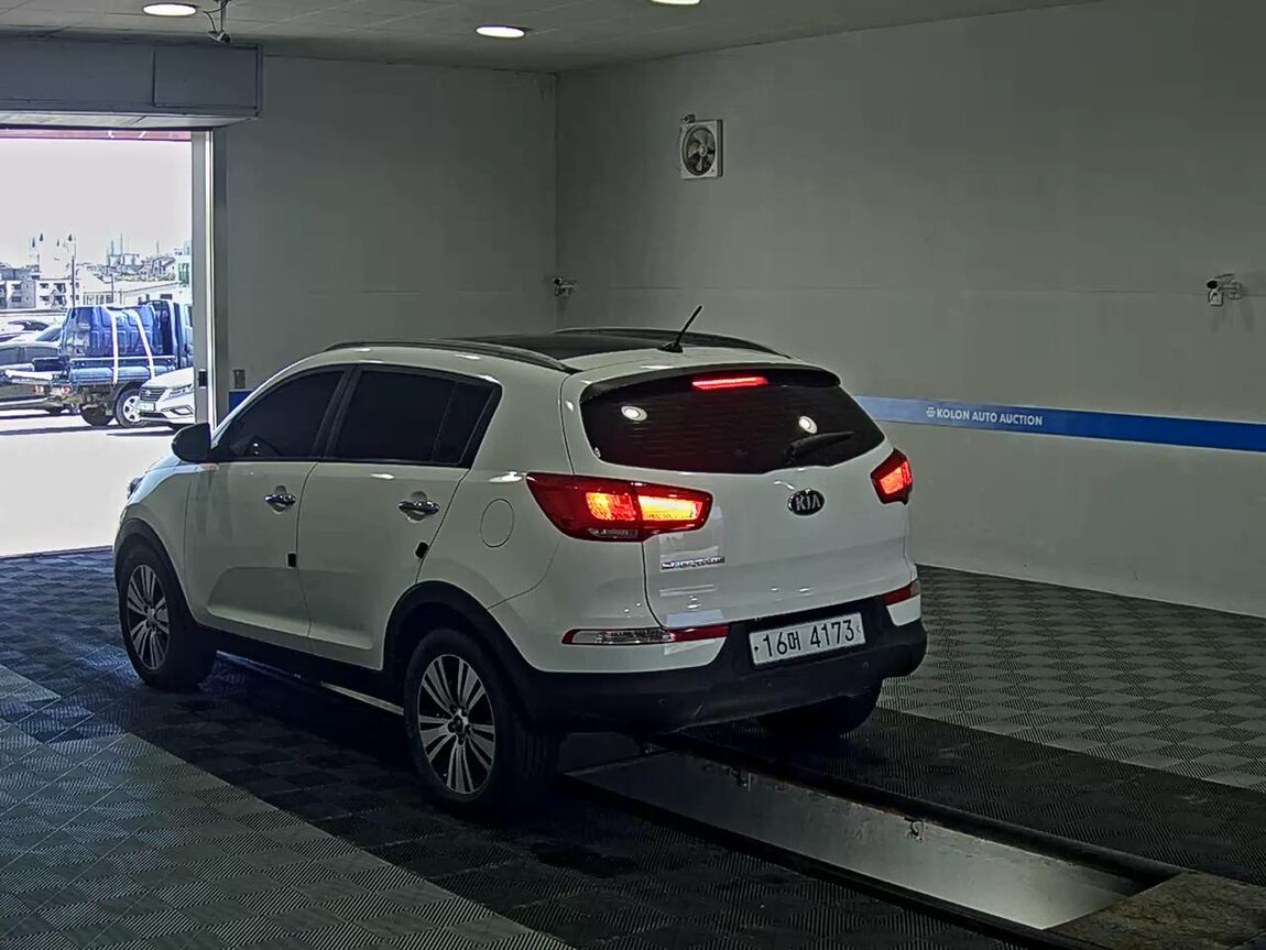 KIA THE NEW SPORTAGE R DIESEL R2.0 2WD PRESTIGE 2014 - zdjęcie 6
