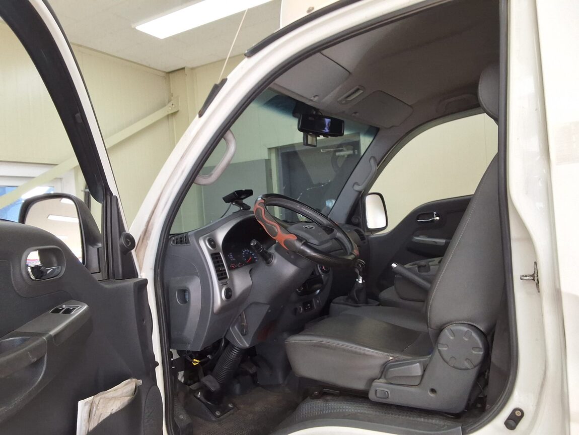 KIA BONGO III CARGO WING BODY 1.2 TON 2019 - zdjęcie 11