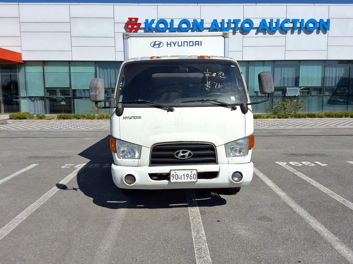 HYUNDAI e-MIGHTY 2.5 TON BUILT-IN BOX TRUCK SUPER CAB LONG WHEELBASE HIGH DECK 2011 - zdjęcie 9
