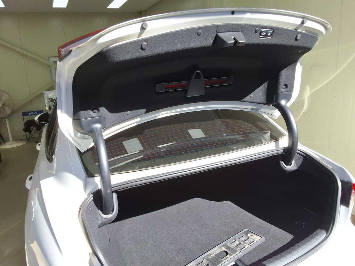 HYUNDAI THE NEW GRANDEUR IG LPi 3.0 RENTAL CAR PREMIUM 2020 - zdjęcie 16