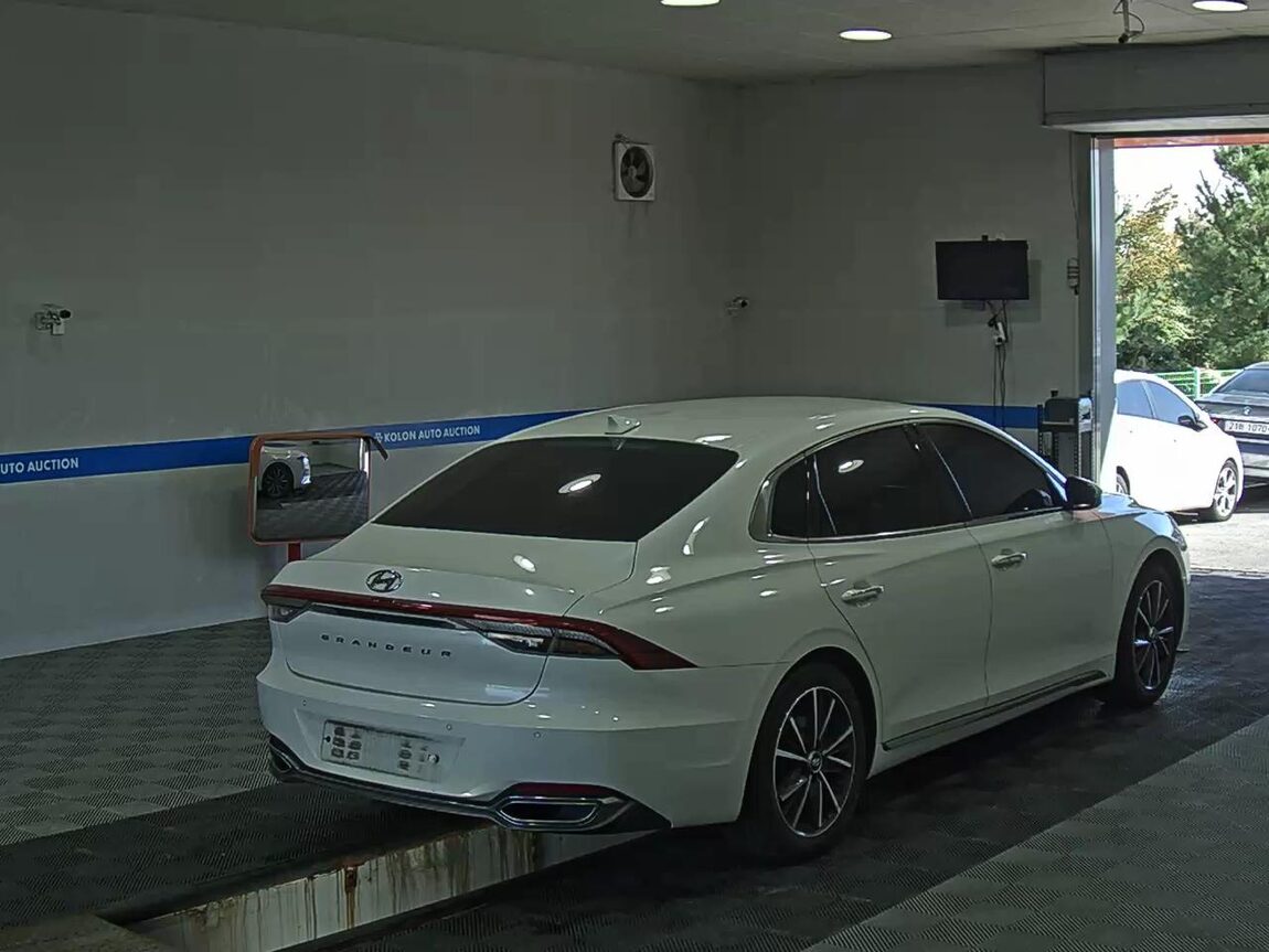 HYUNDAI THE NEW GRANDEUR IG LPi 3.0 RENTAL CAR PREMIUM 2020 - zdjęcie 5