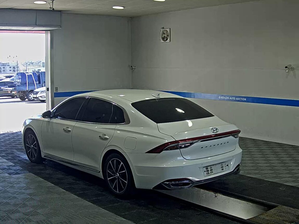 HYUNDAI THE NEW GRANDEUR IG LPi 3.0 RENTAL CAR PREMIUM 2020 - zdjęcie 6