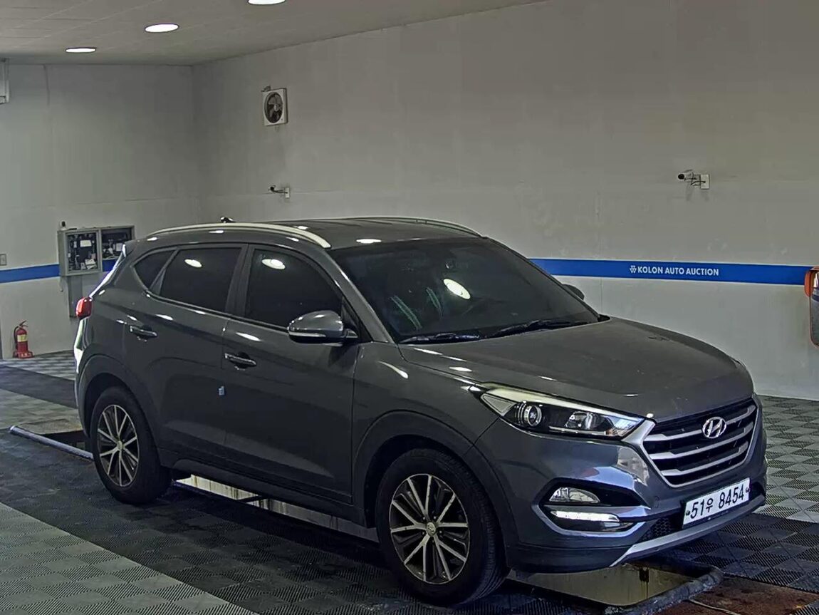HYUNDAI ALL NEW TUCSON DIESEL R2.0 2WD MODERN 2017 - zdjęcie 3