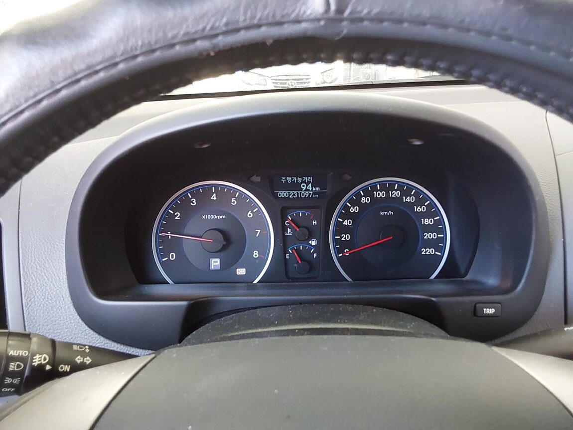 HYUNDAI AVANTE HD 1.6 VVT S16 LUXURY 2010 - zdjęcie 9