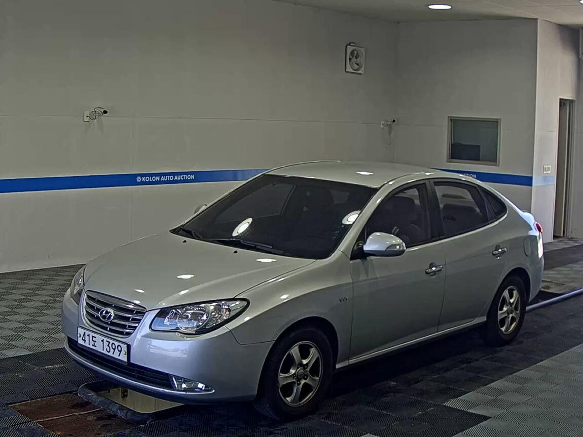 HYUNDAI AVANTE HD 1.6 VVT S16 LUXURY 2010 - zdjęcie 2