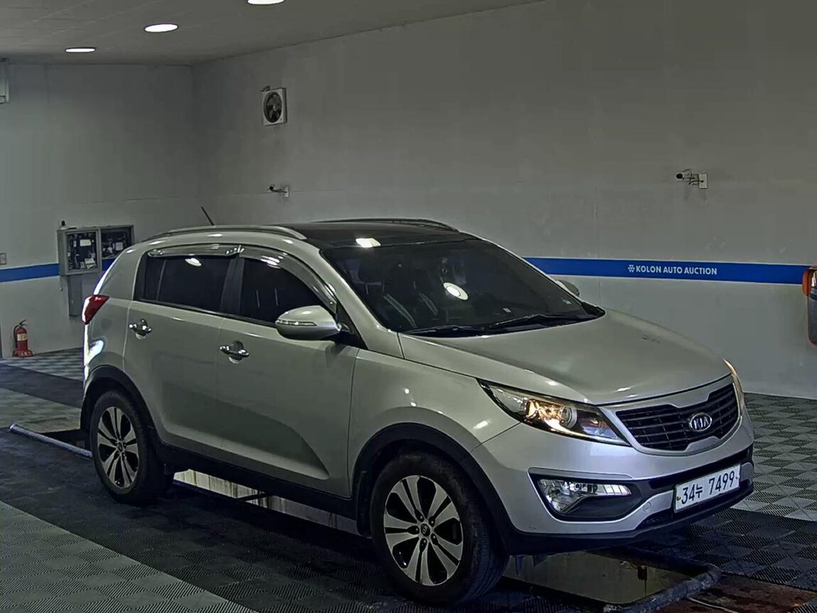 KIA SPORTAGE R DIESEL R2.0 2WD TLX LUXURY MODEL 2011 - zdjęcie 3
