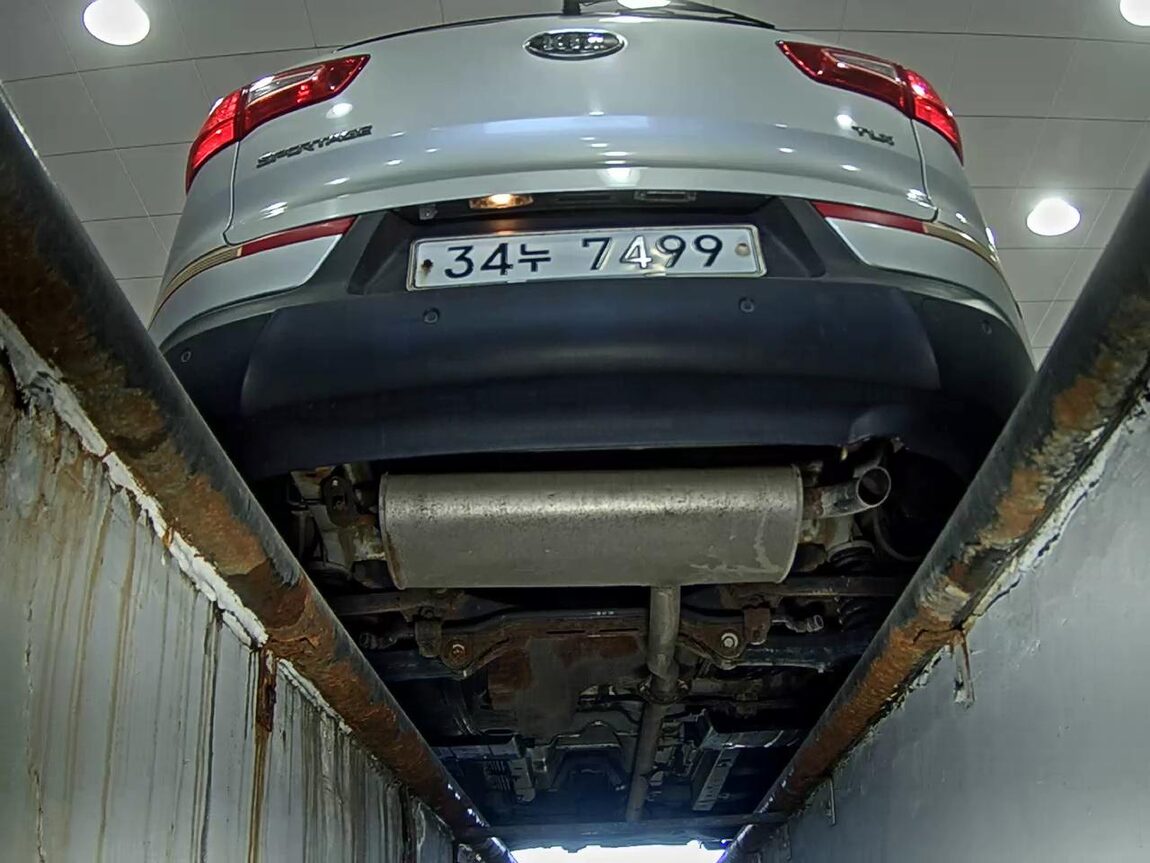 KIA SPORTAGE R DIESEL R2.0 2WD TLX LUXURY MODEL 2011 - zdjęcie 8