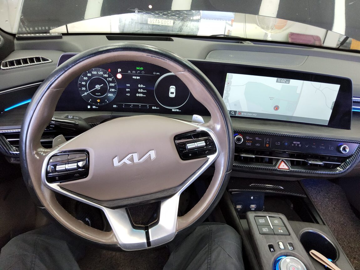 KIA K8 3.5 GDI 4WD SIGNATURE 2022 - zdjęcie 17