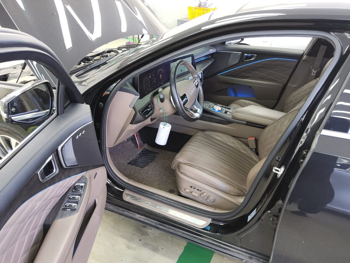 KIA K8 3.5 GDI 4WD SIGNATURE 2022 - zdjęcie 10