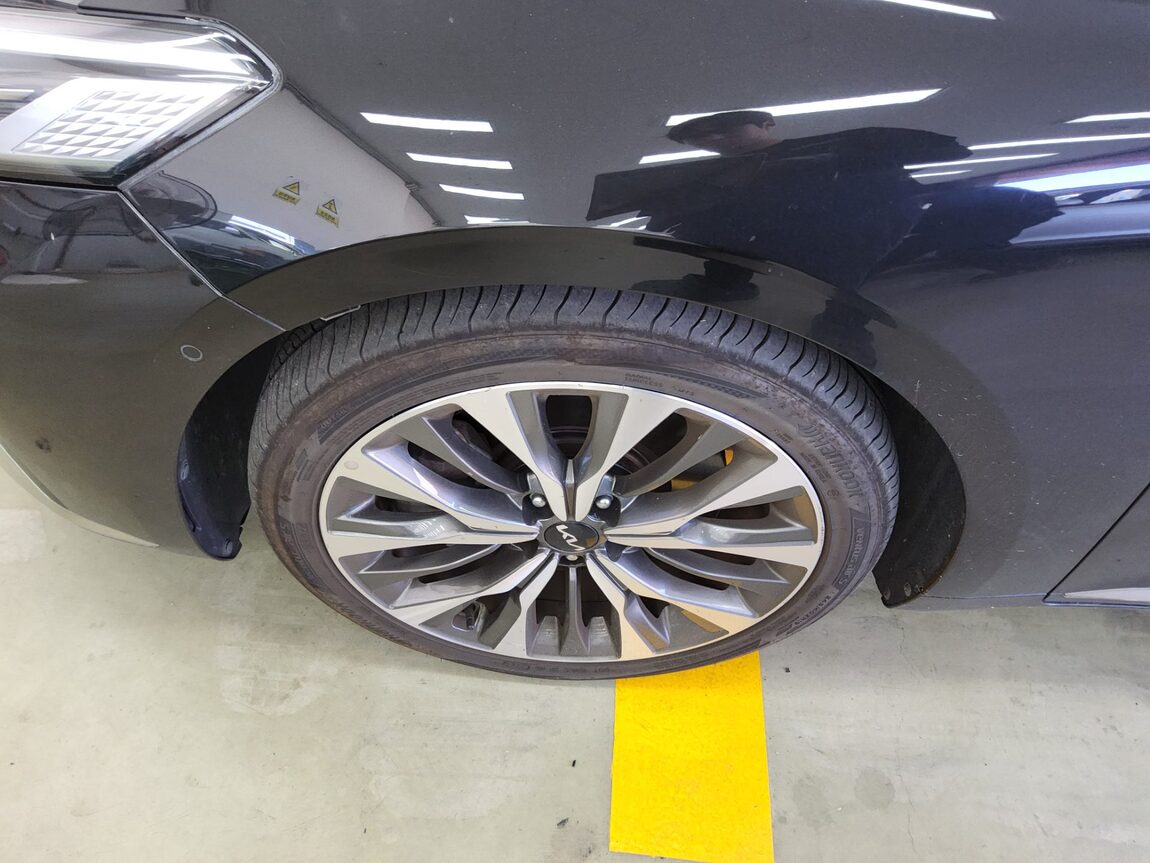 KIA K8 3.5 GDI 4WD SIGNATURE 2022 - zdjęcie 27