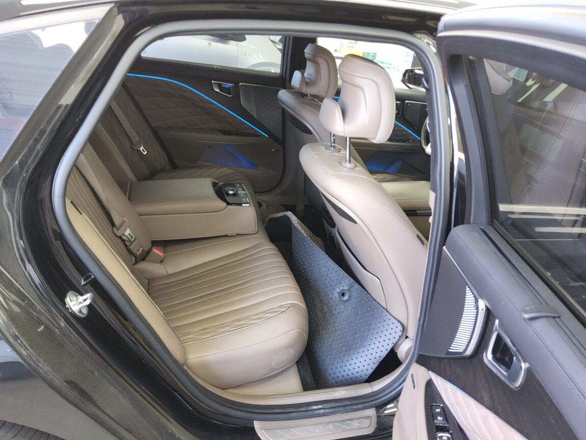 KIA K8 3.5 GDI 4WD SIGNATURE 2022 - zdjęcie 13