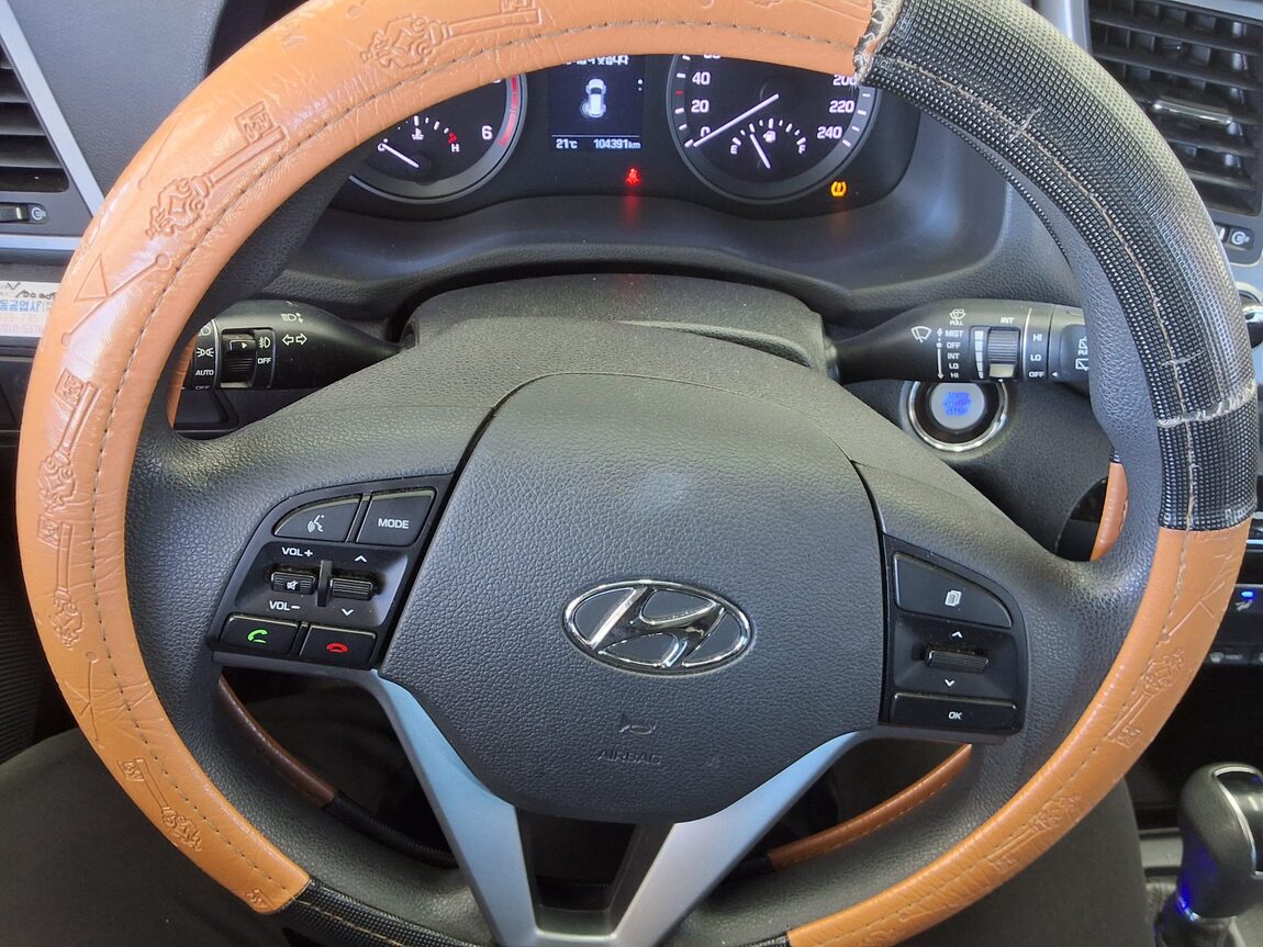 HYUNDAI ALL NEW TUCSON DIESEL 1.7 2WD STYLE 2016 - zdjęcie 17
