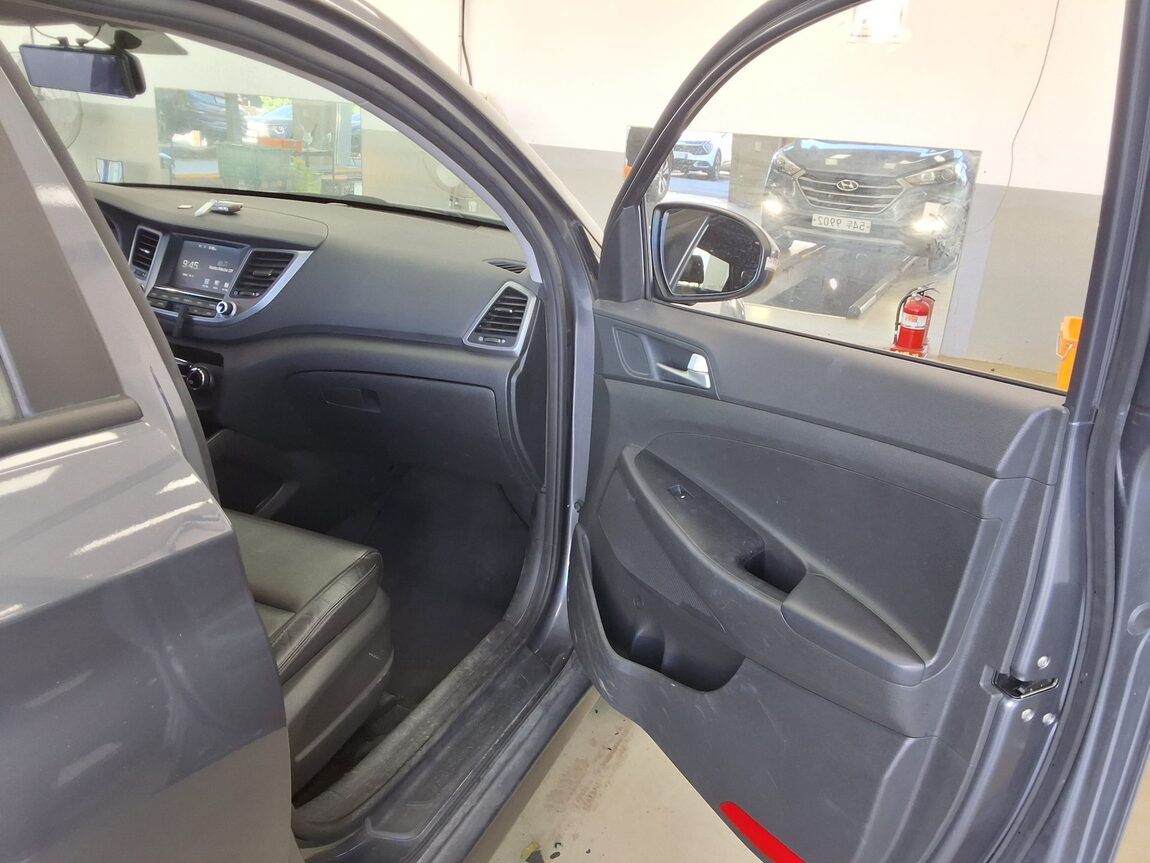 HYUNDAI ALL NEW TUCSON DIESEL 1.7 2WD STYLE 2016 - zdjęcie 14