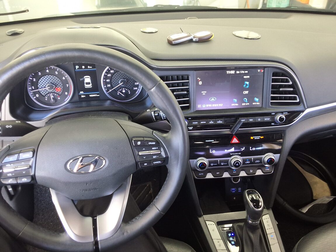 HYUNDAI THE NEW AVANTE AD 1.6 GASOLINE SMART 2020 - zdjęcie 18