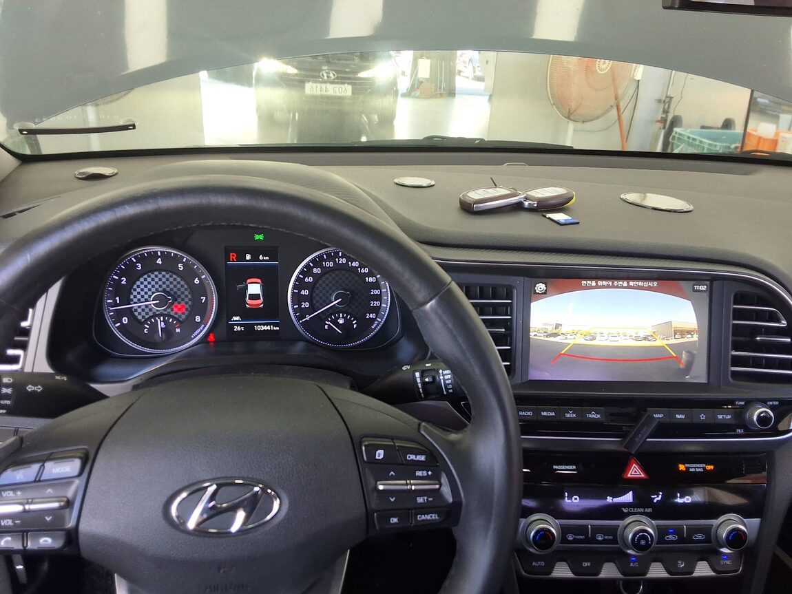 HYUNDAI THE NEW AVANTE AD 1.6 GASOLINE SMART 2020 - zdjęcie 19