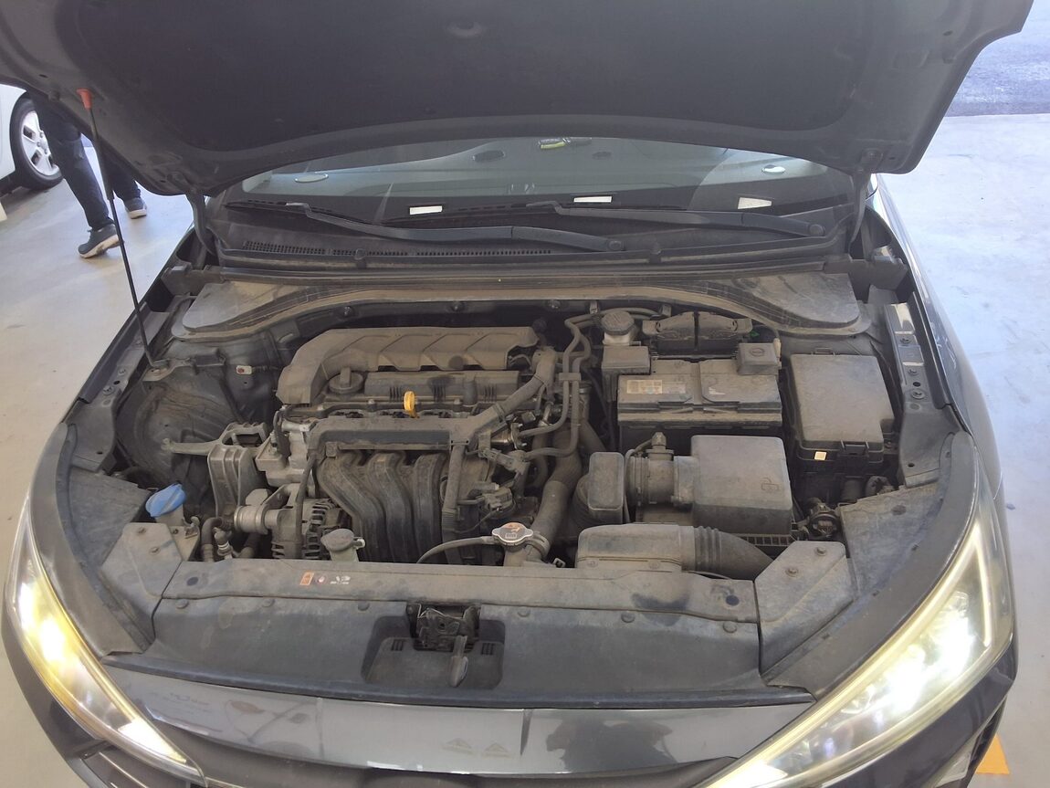 HYUNDAI THE NEW AVANTE AD 1.6 GASOLINE SMART 2020 - zdjęcie 20