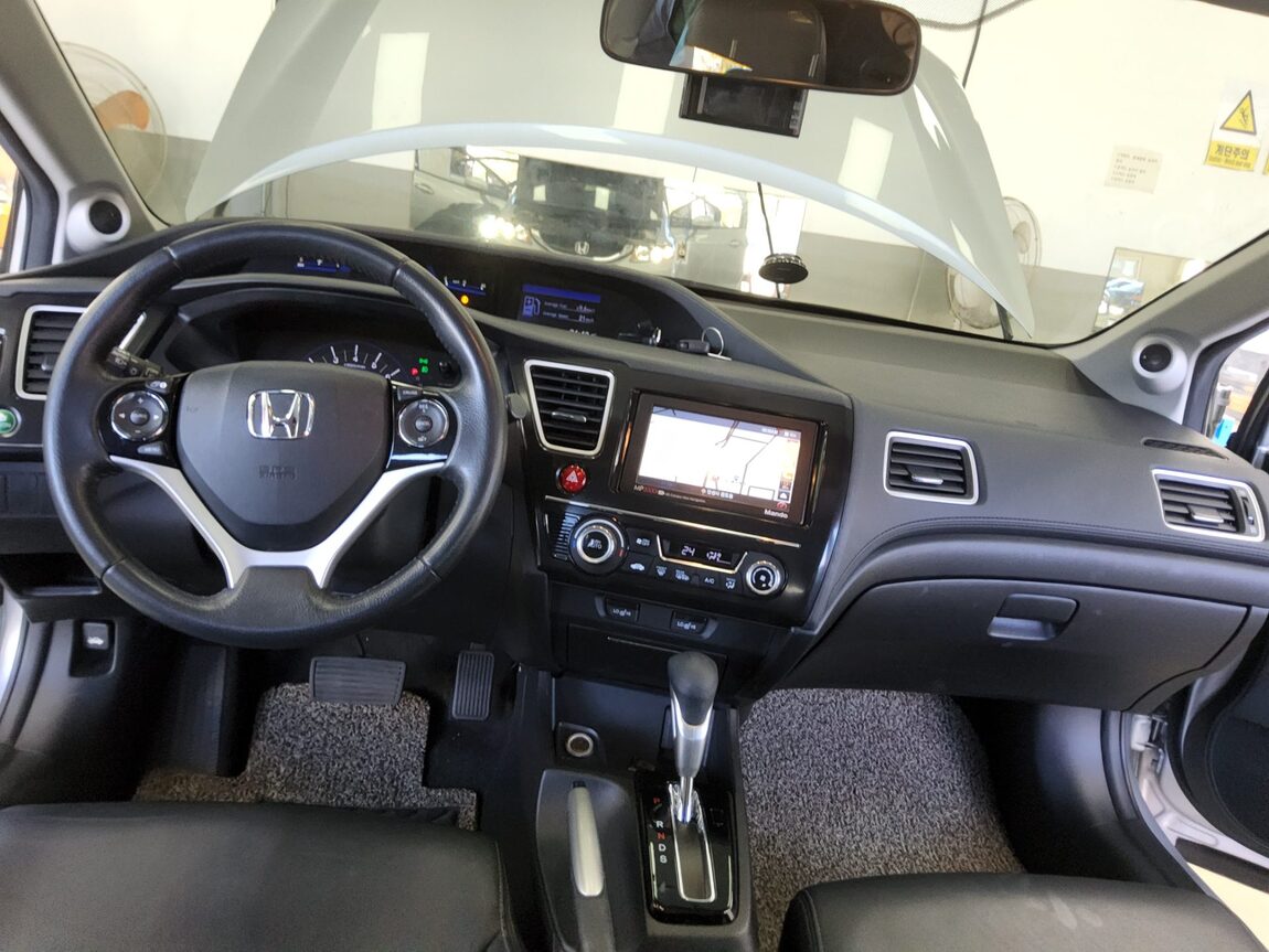 HONDA CIVIC (9TH GEN) 1.8 EX 2015 - zdjęcie 11