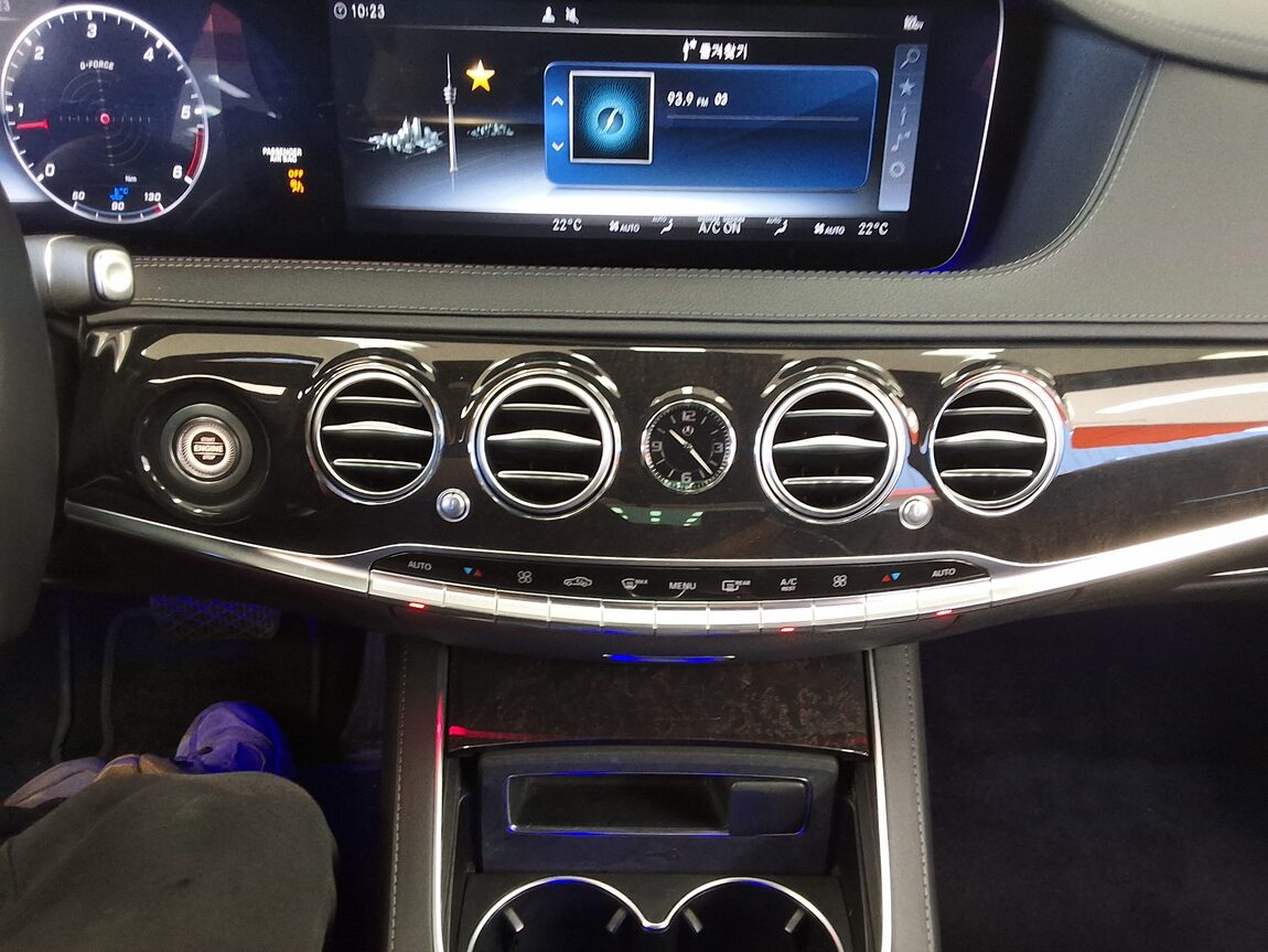 MERCEDES-BENZ S-CLASS (6TH GEN) S400L d 4MATIC 2018 - zdjęcie 24