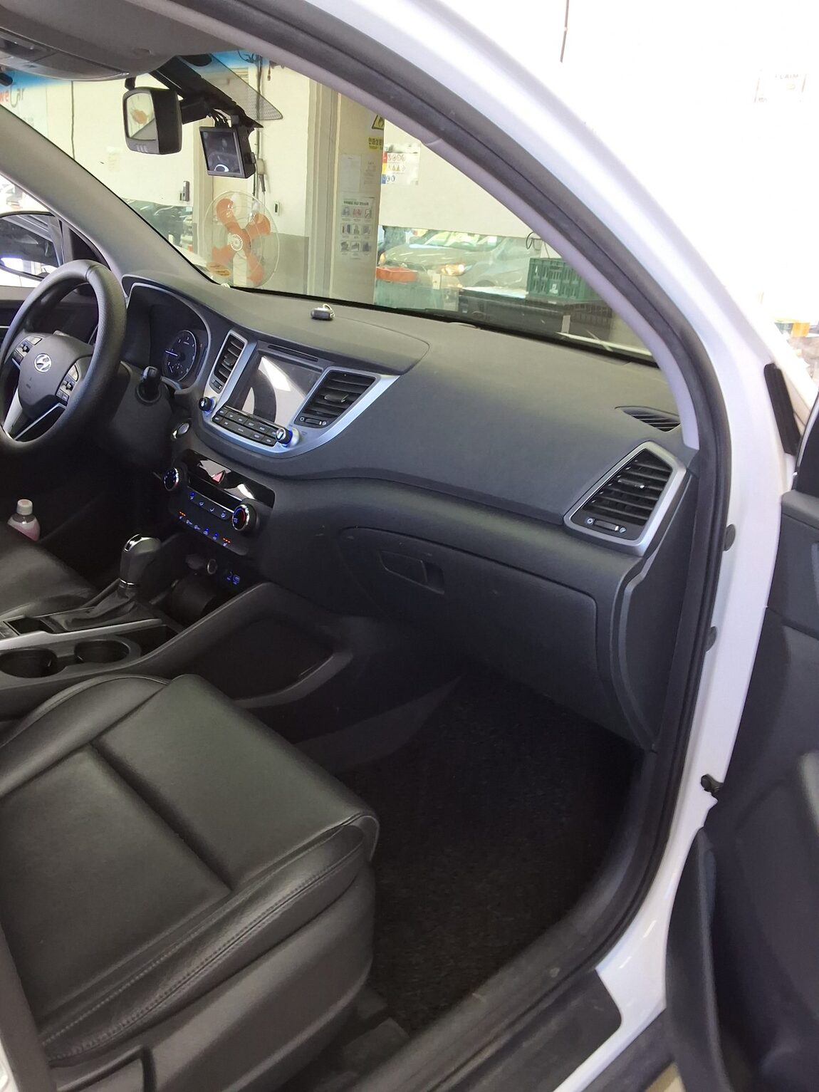 HYUNDAI ALL NEW TUCSON DIESEL 1.7 2WD STYLE 2016 - zdjęcie 14