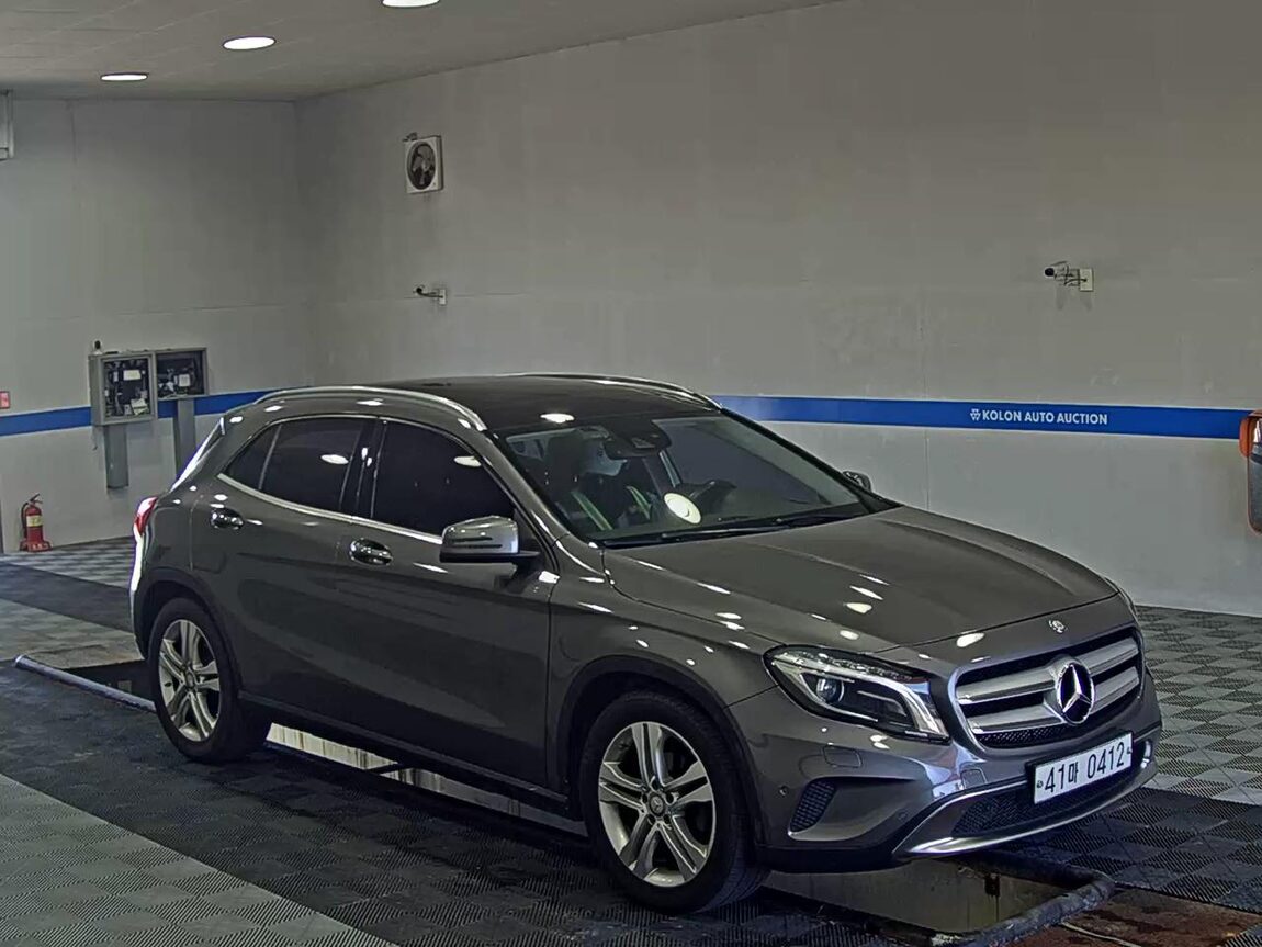 MERCEDES-BENZ GLA-CLASS GLA 200 d 2016 - zdjęcie 3