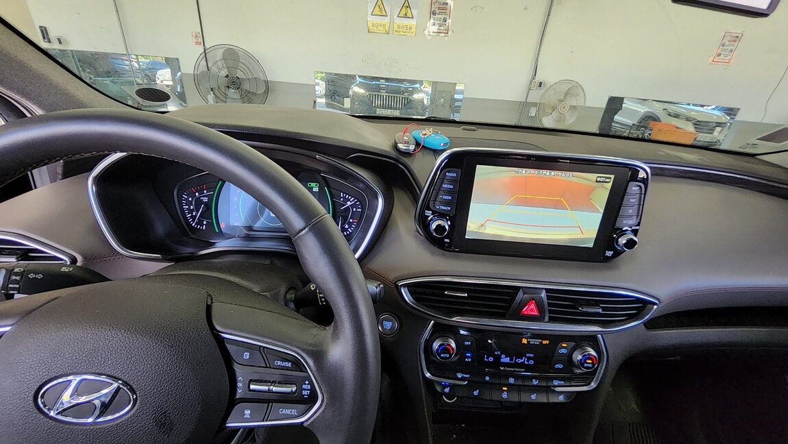 HYUNDAI SANTA FE (TM) R2.0 2WD EXCLUSIVE SPECIAL 2019 - zdjęcie 18