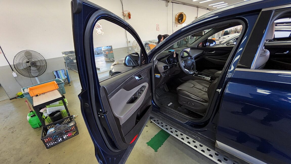 HYUNDAI SANTA FE (TM) R2.0 2WD EXCLUSIVE SPECIAL 2019 - zdjęcie 10